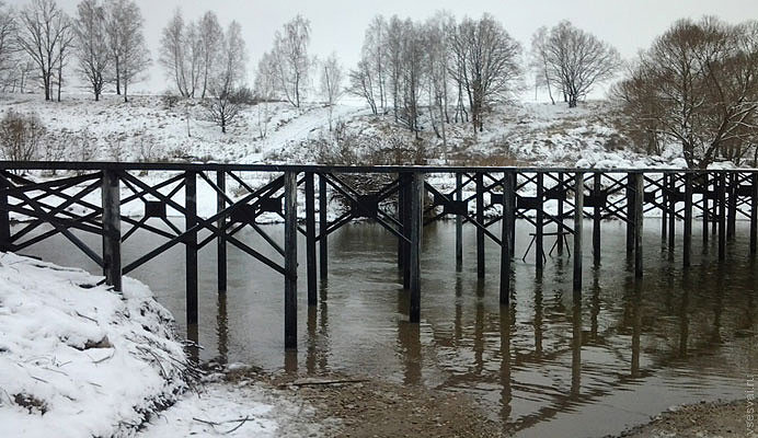 Свайные мосты: надежное решение для преодоления водных преград в Саяногорске от 56876 руб